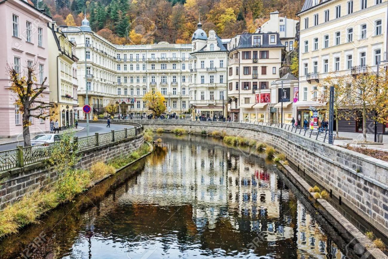 Imperial Apartment In Bohemia Residence By Rentez Karlovy Vary Exteriér fotografie
